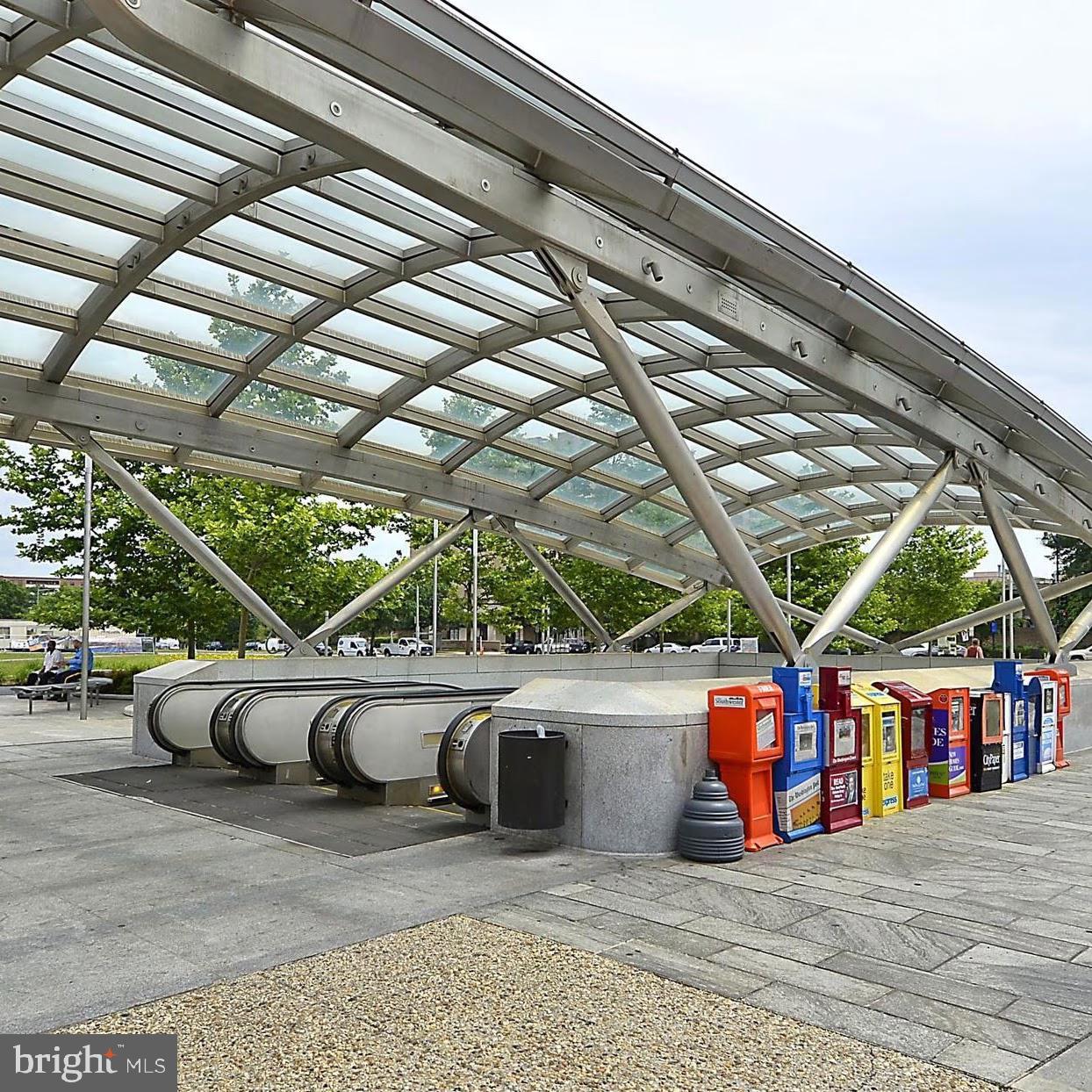 490 M Street Southwest, Unit W300 Washington, DC 20024 - Photo 24 of 26