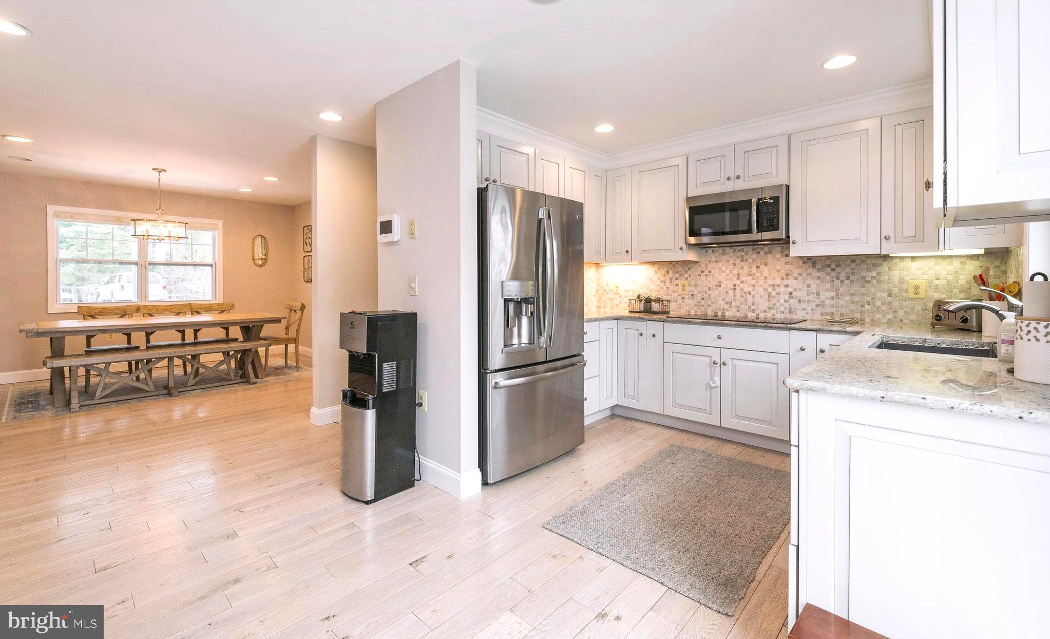 1865 Poplar Road Annapolis, MD 21401 - Photo 6 of 62 Gorgeous Hardwoods Throughout Main Level