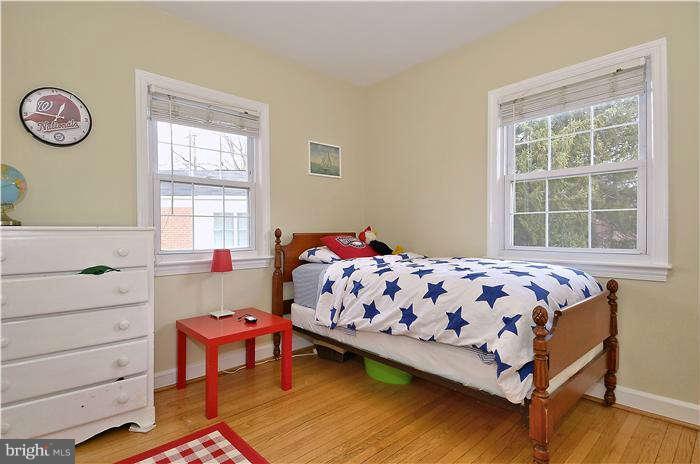 9519 Evergreen Street Silver Spring, MD 20901 - Photo 17 of 26 Bedroom