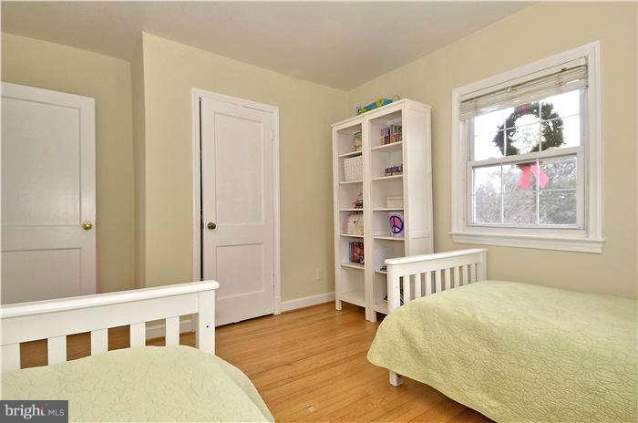 9519 Evergreen Street Silver Spring, MD 20901 - Photo 20 of 26 Bedroom