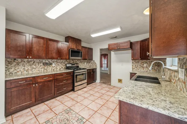 $340,000 | 5619 Roserock Lane, Spring, TX 77379