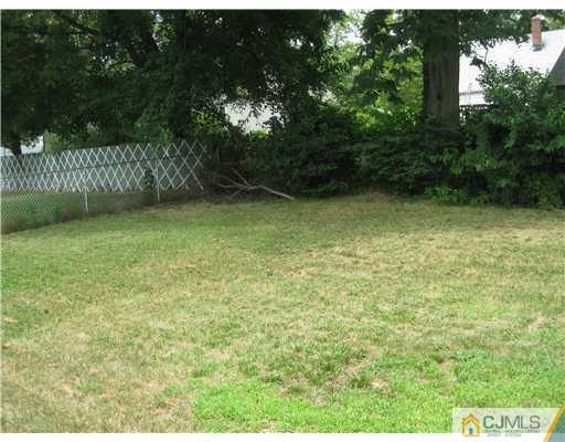 32 Old Stage Road East Brunswick, NJ 08816 - Photo 7 of 7 Gallery Image 7