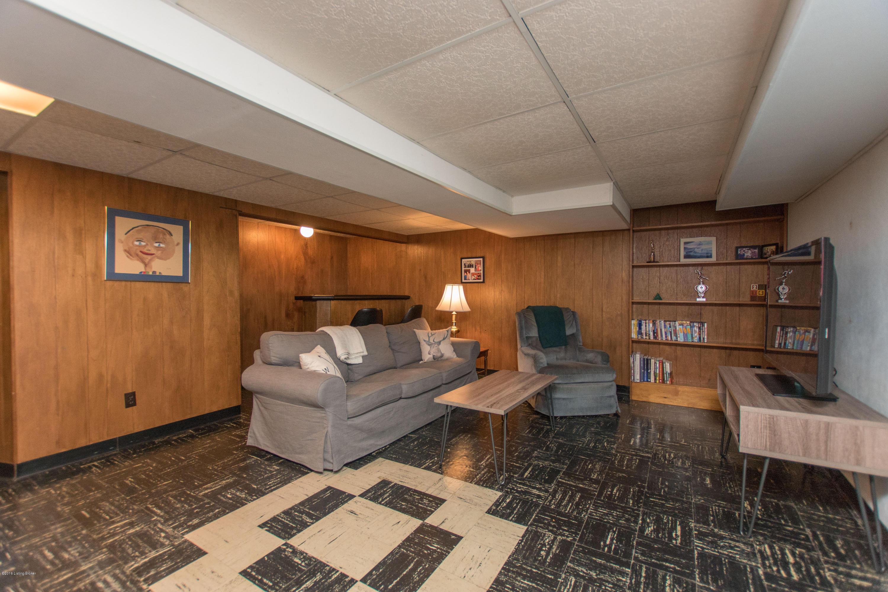 4247 Darbrook Road Louisville, KY 40207 - Photo 43 of 57 4247 Darbrook Rd Basement (6)