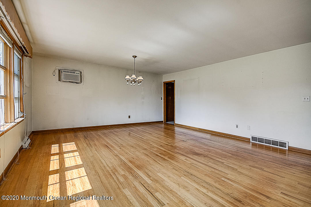 405 Line Road Aberdeen, NJ 07747 - Photo 24 of 33 Line Rd MLS-8