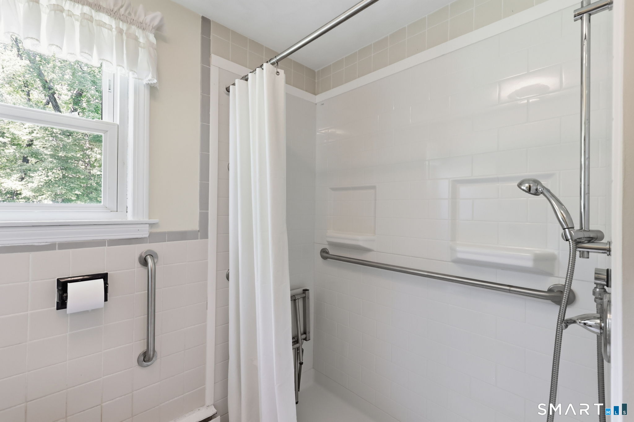 72 Steele Road Enfield, CT 06082 - Photo 22 of 37 Gallery Image 22
