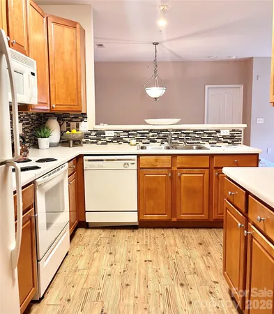 $220,000 | 11264 Hyde Pointe Court, Charlotte, NC 28262