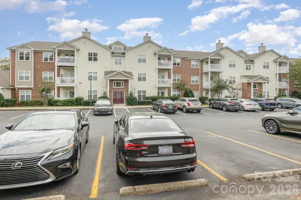 $220,000 | 11264 Hyde Pointe Court, Charlotte, NC 28262