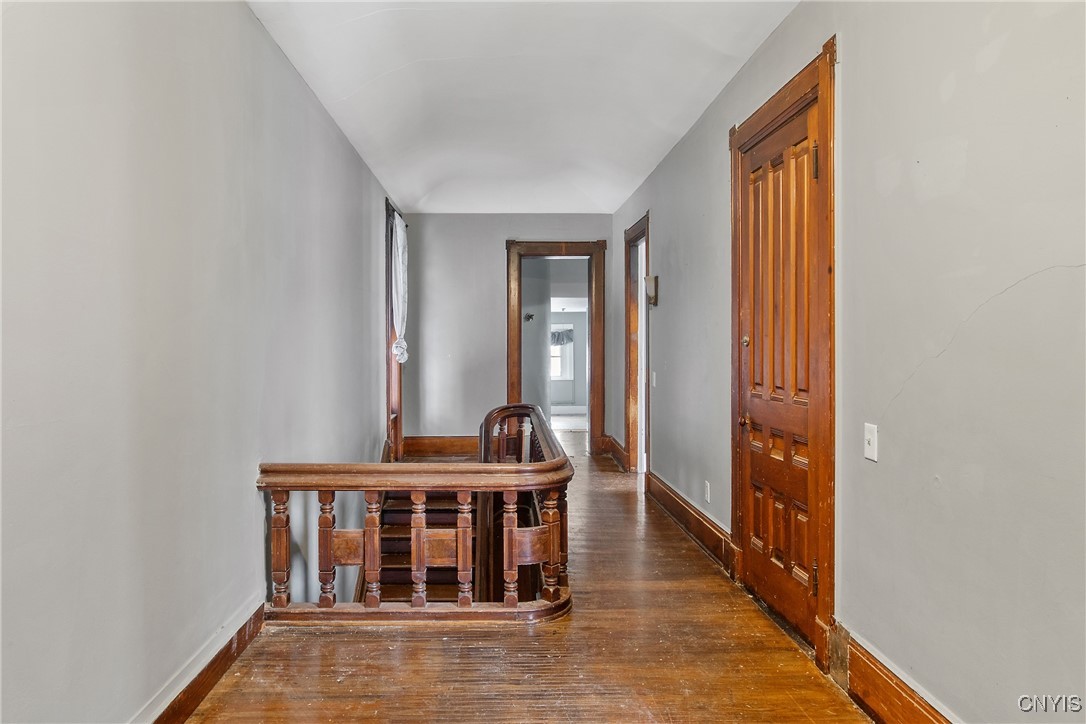 76 East Genesee Street Auburn, NY 13021 - Photo 11 of 44