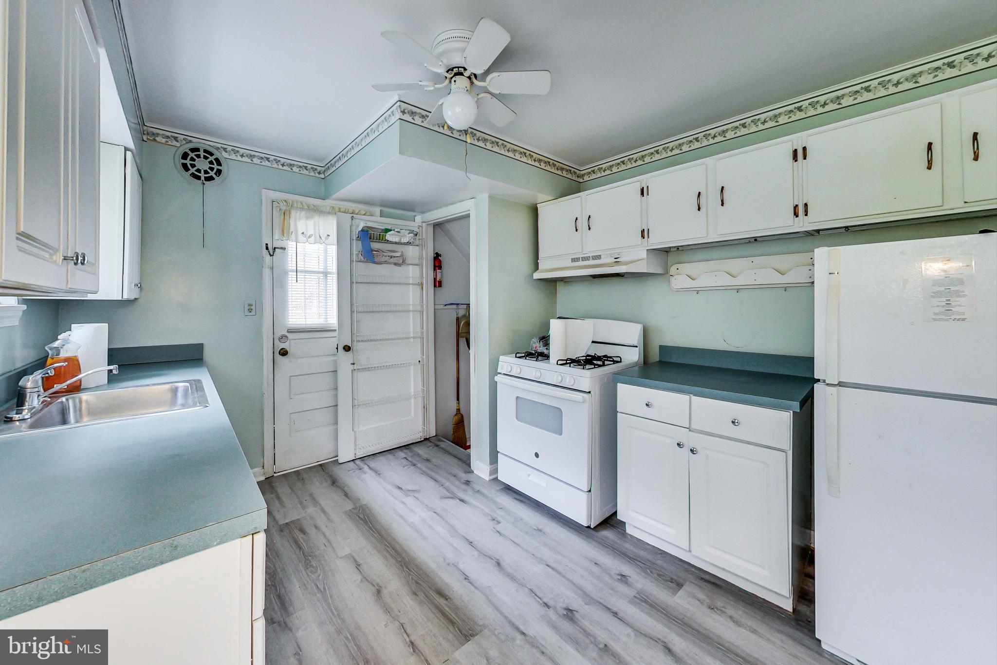 5798 Carlyle Street Cheverly, MD 20785 - Photo 11 of 32