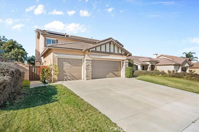 $770,000 | 31183 Bell Mountain Road, Menifee, CA 92584