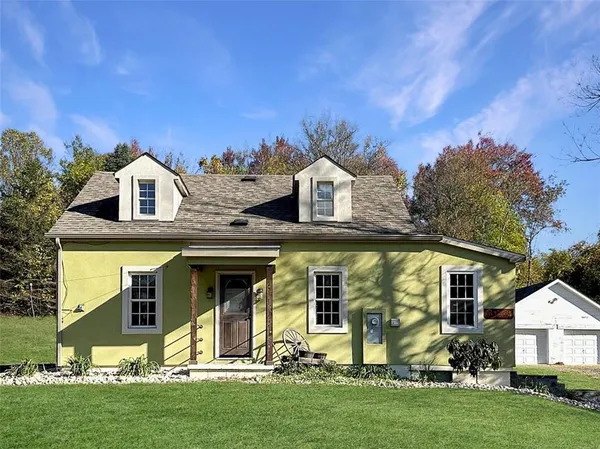 $269,900 | 1224 Burgettstown Road, Hickory, PA 15340