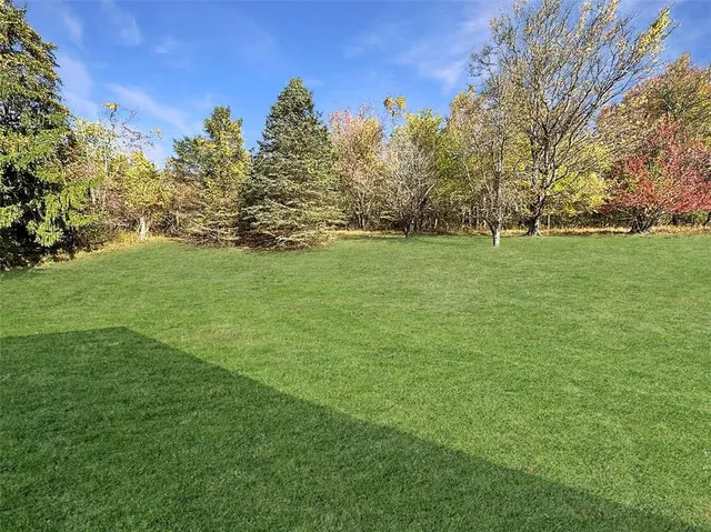 $269,900 | 1224 Burgettstown Road, Hickory, PA 15340