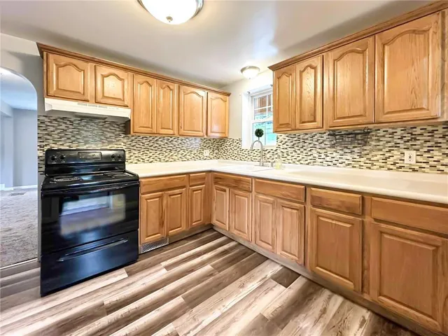 $269,900 | 1224 Burgettstown Road, Hickory, PA 15340