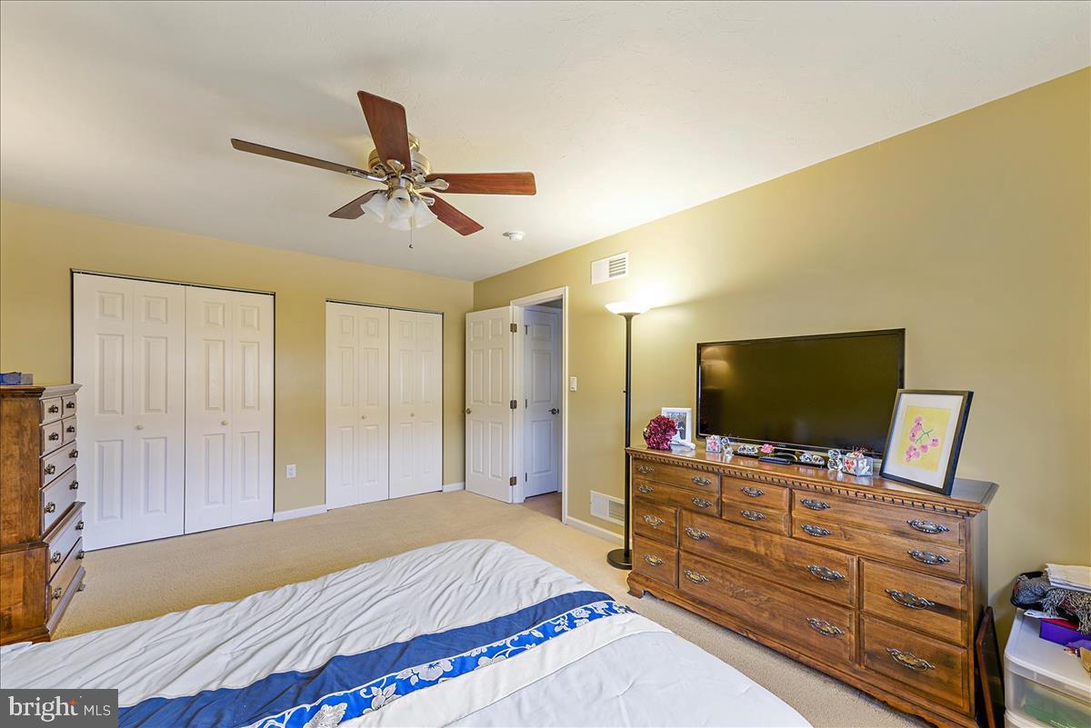 3118 Sundial Road Dover, PA 17315 - Photo 15 of 23 Gallery Image 15