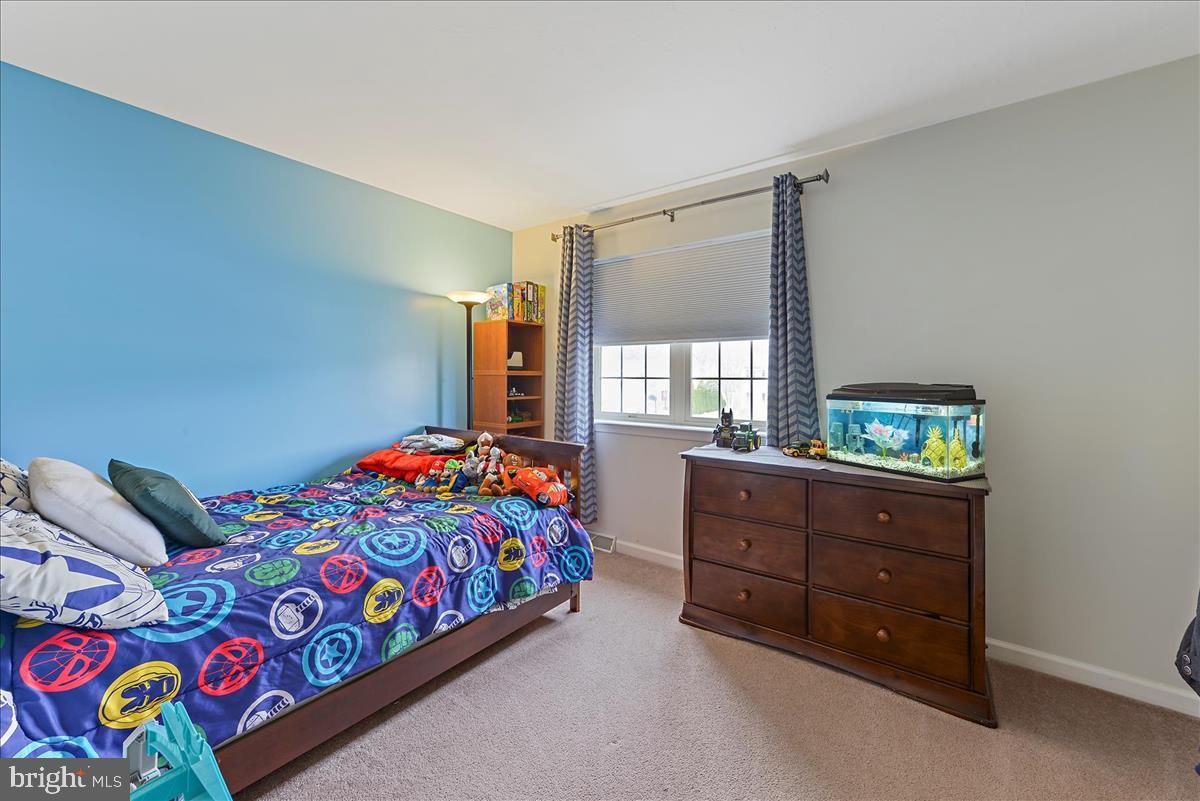 3118 Sundial Road Dover, PA 17315 - Photo 17 of 23 Gallery Image 17