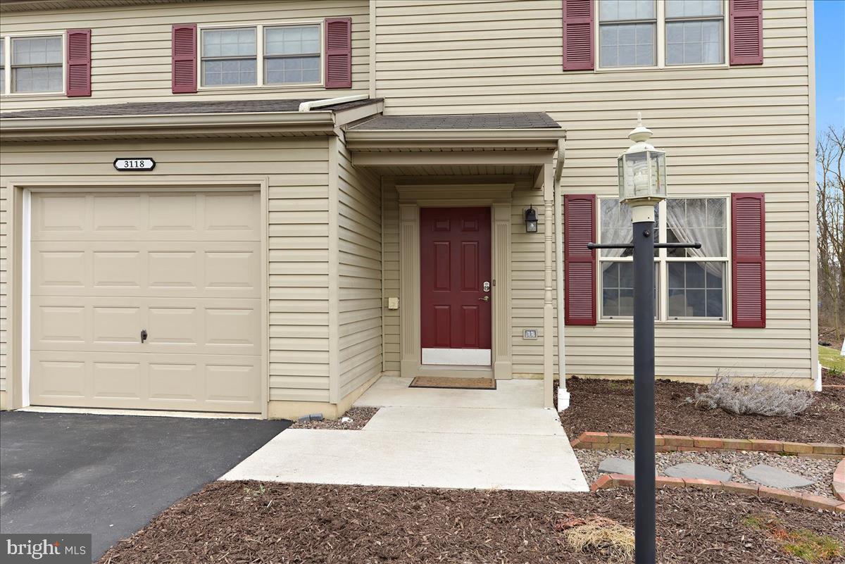 3118 Sundial Road Dover, PA 17315 - Photo 3 of 23 Gallery Image 3