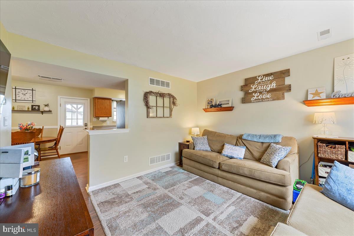 3118 Sundial Road Dover, PA 17315 - Photo 4 of 23 Gallery Image 4