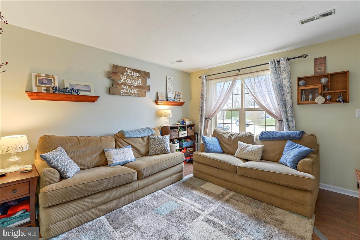 3118 Sundial Road Dover, PA 17315 - Photo 5 of 23 Gallery Image 5