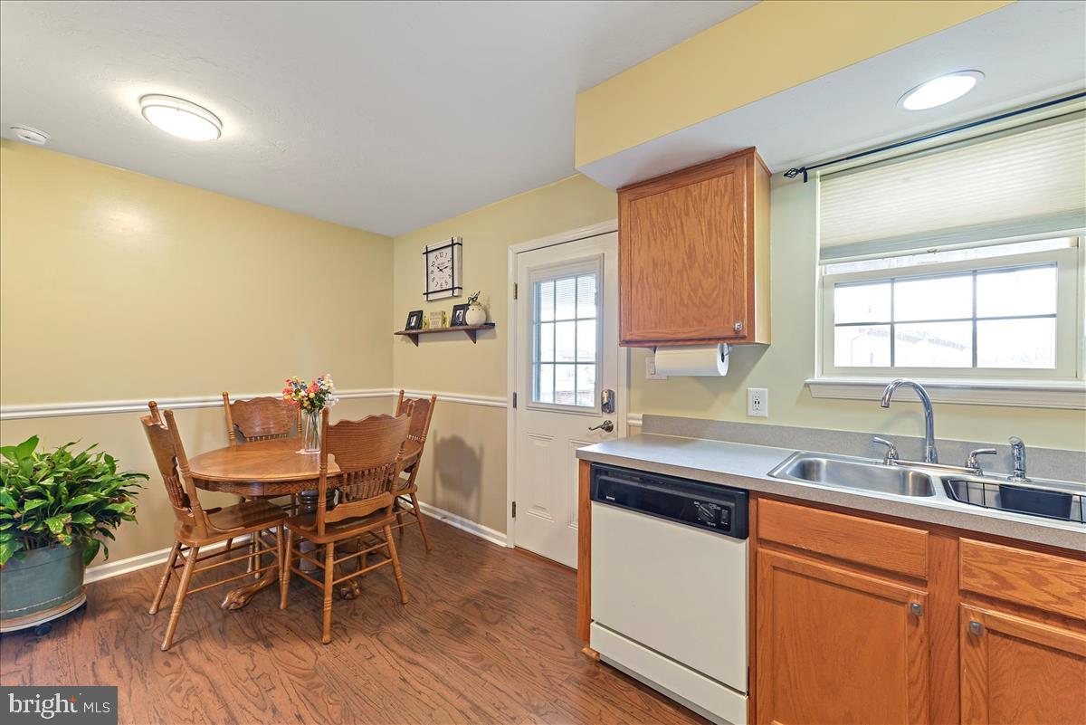 3118 Sundial Road Dover, PA 17315 - Photo 8 of 23 Gallery Image 8