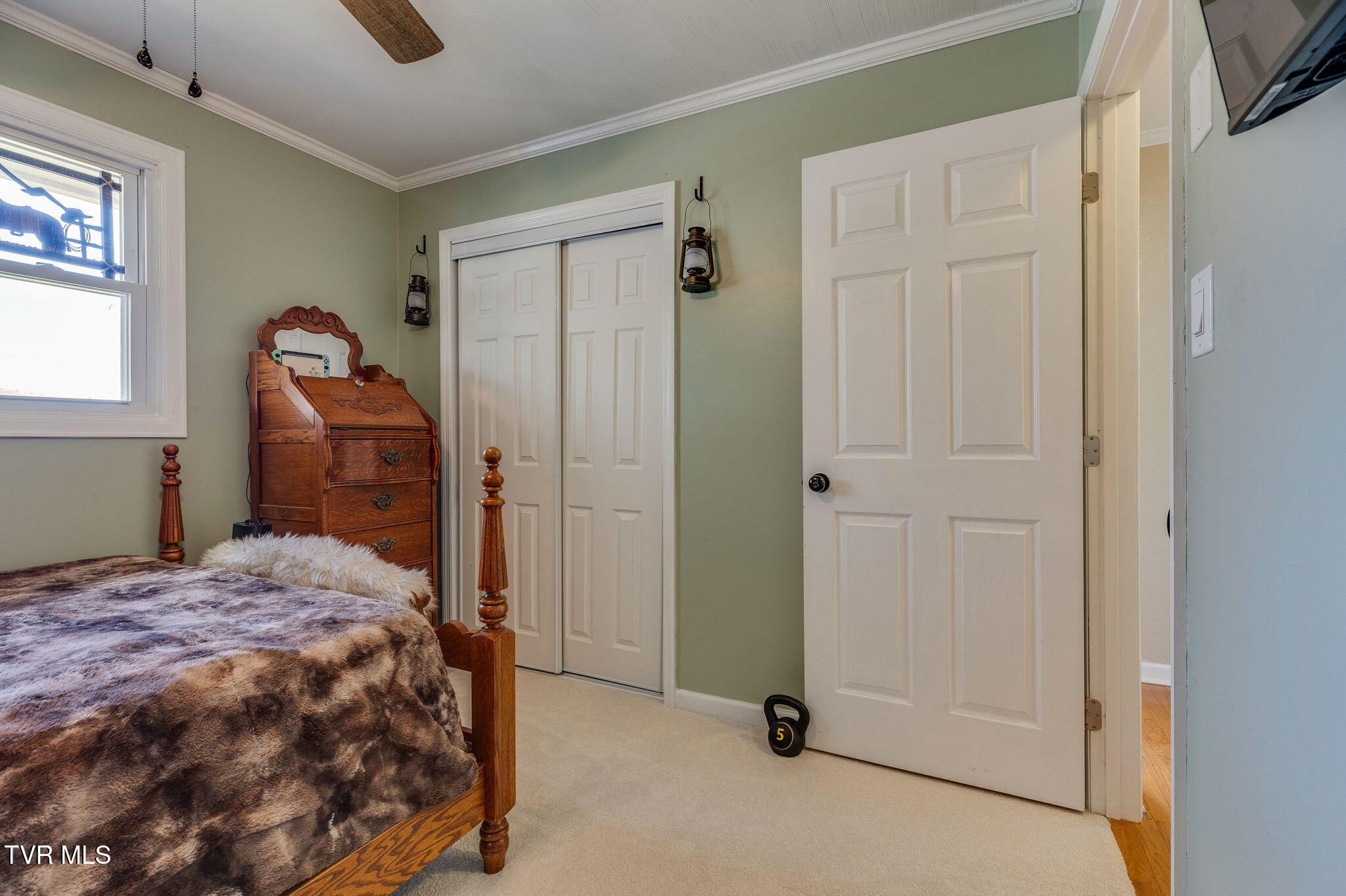 426 Long Ridge Road Weber City, VA 24290 - Photo 20 of 29 018