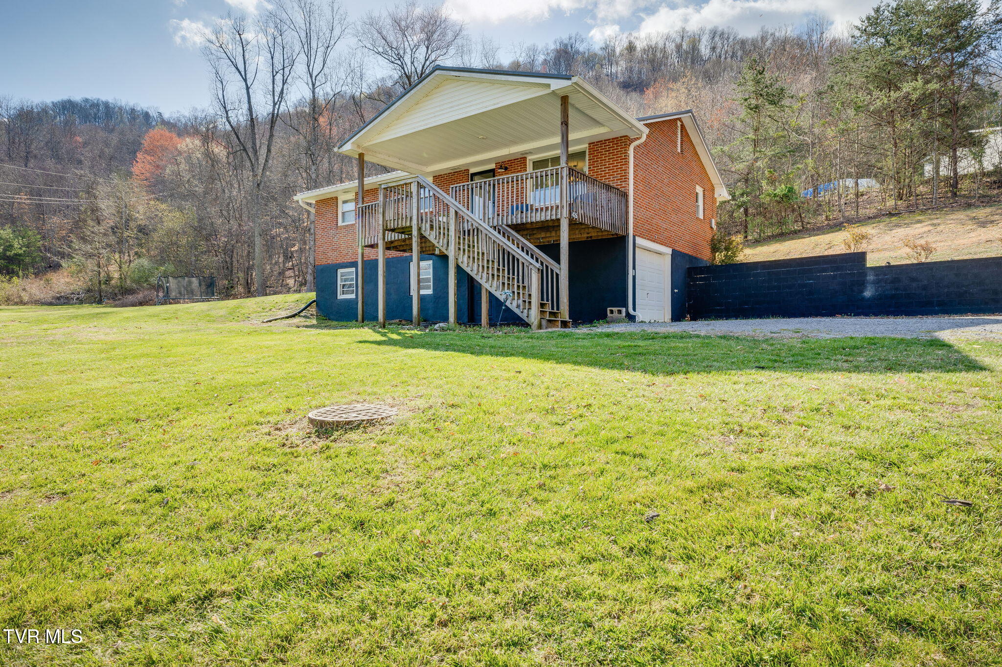 426 Long Ridge Road Weber City, VA 24290 - Photo 24 of 29 002