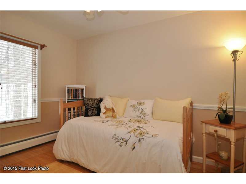 2888 Flat River Road Coventry, RI 02816 - Photo 17 of 25 Den/Family/Great Room.