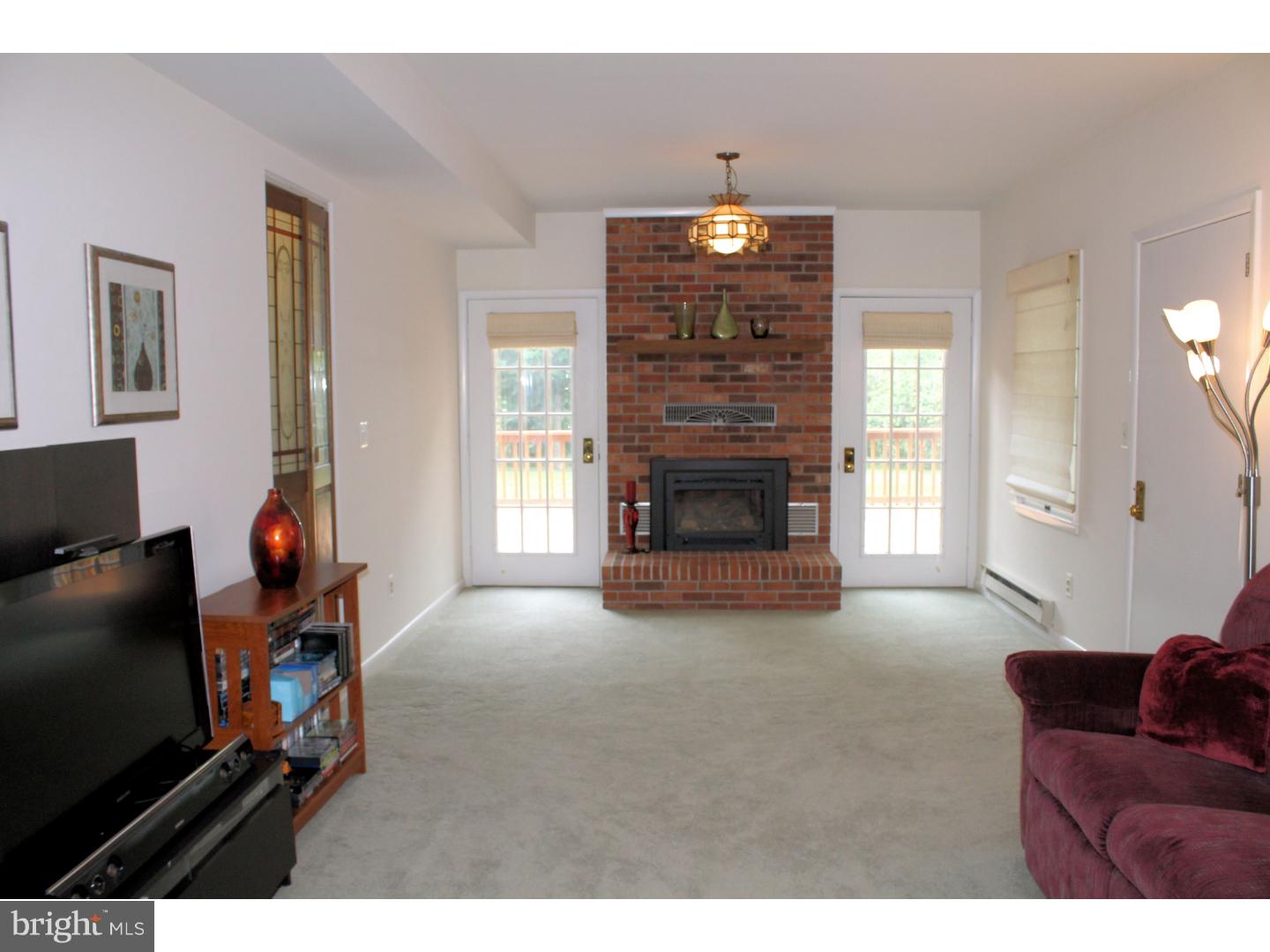 8 Brooktree Road East Windsor, NJ 08520 - Photo 9 of 24 Gallery Image 9