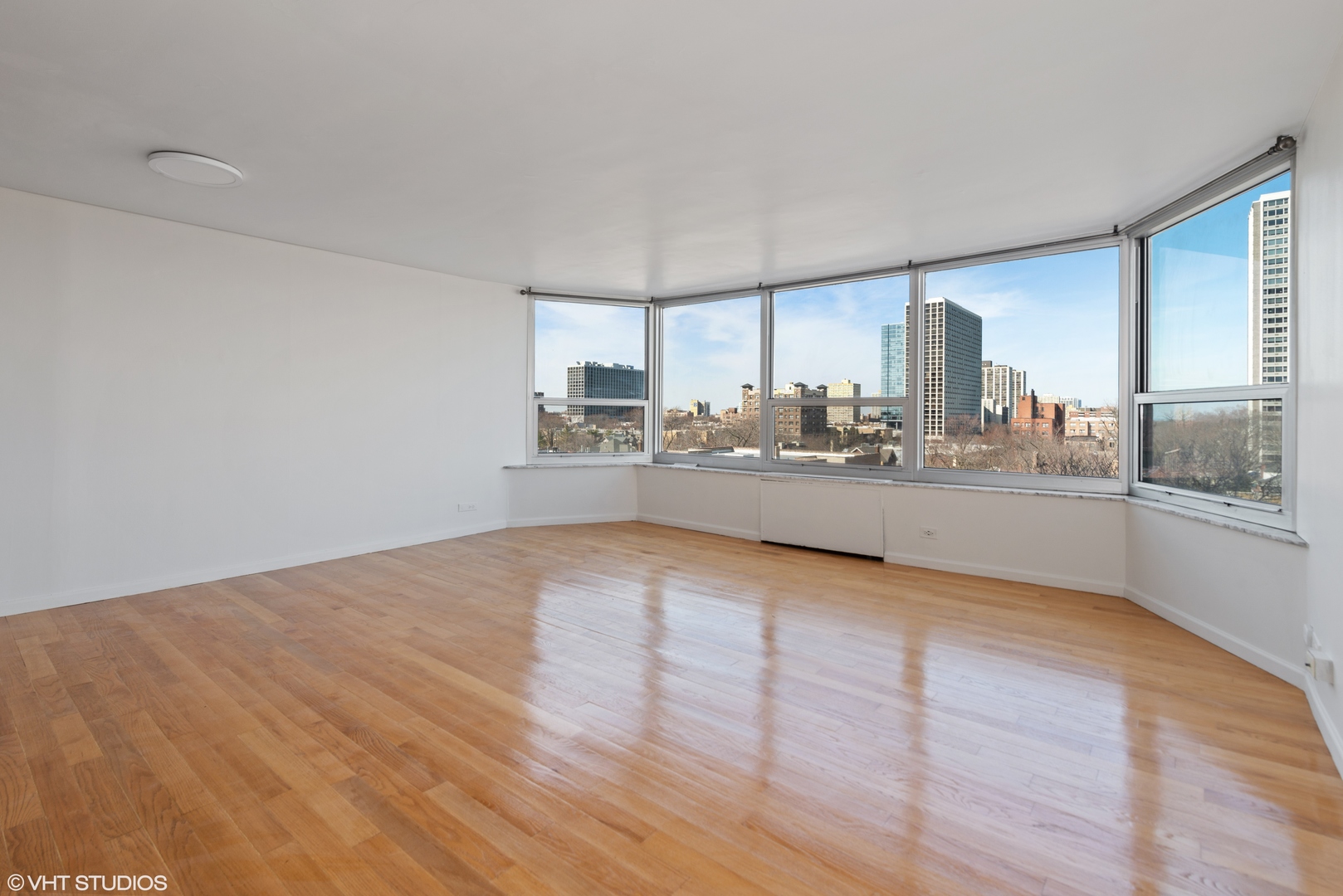 720 West Gordon Terrace, Unit 7D Chicago, IL 60613 - Photo 3 of 15