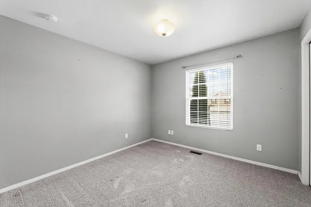 $237,500 | 606 Cedar Drive, St. Joseph, IL 61873