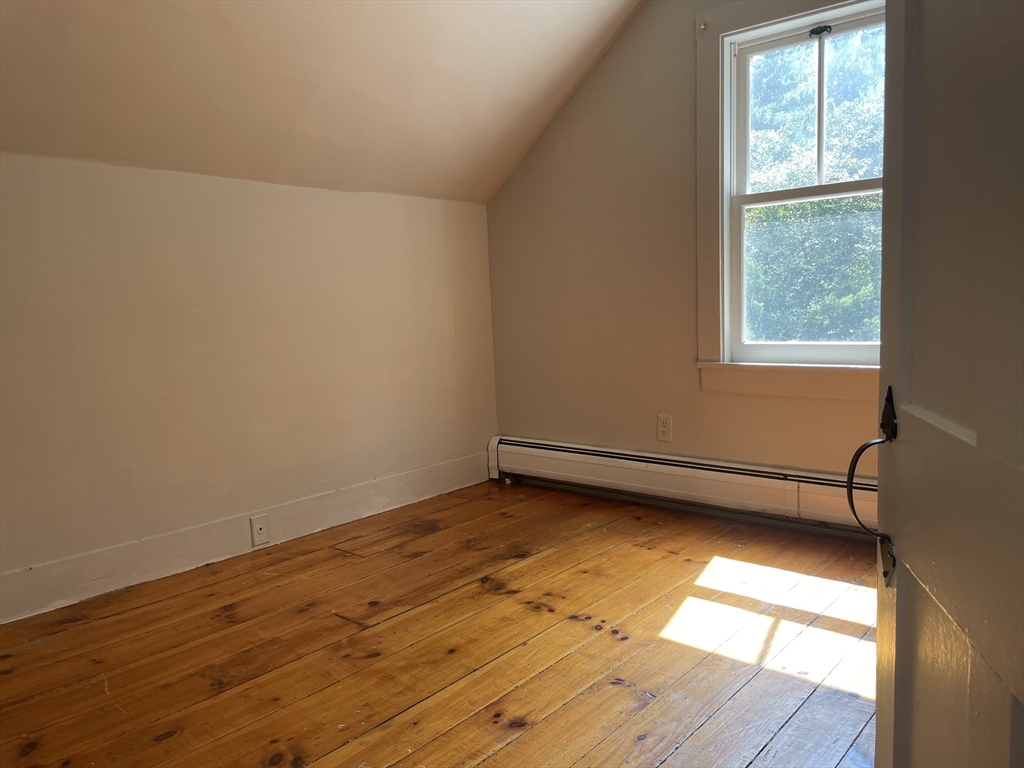254 Spring Street Northampton, MA 01062 - Photo 8 of 13 Gallery Image 8