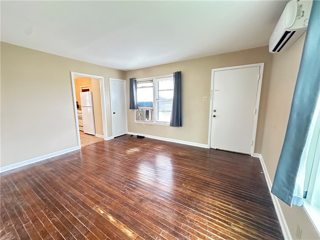 921 Oak Street Taft, TX 78390 - Photo 6 of 26