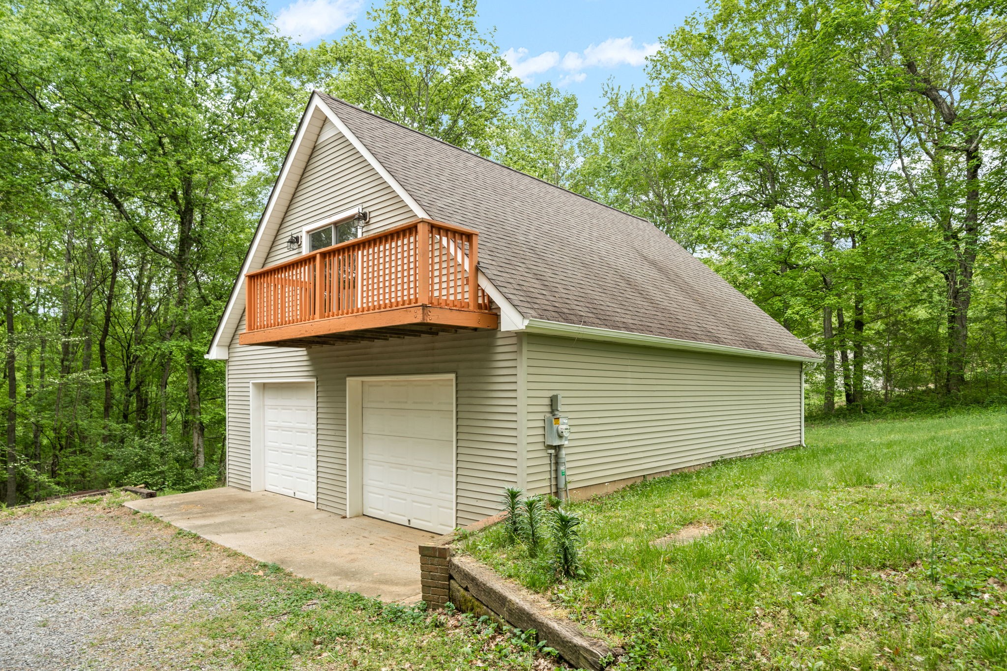 1925 7 Mile Ferry Road Clarksville, TN 37040 - Photo 38 of 57 a view of backyard of house with green space