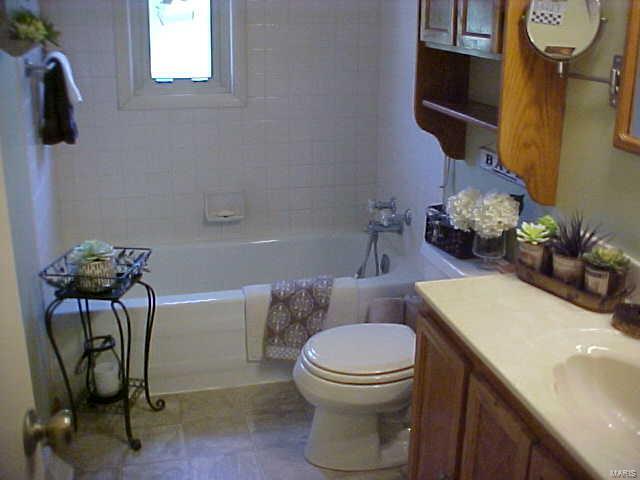 3703 Humbert Road Alton, IL 62002 - Photo 28 of 61 Gallery Image 28