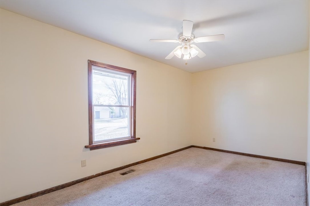 2457 South Marquette Court Decatur, IL 62521 - Photo 14 of 24