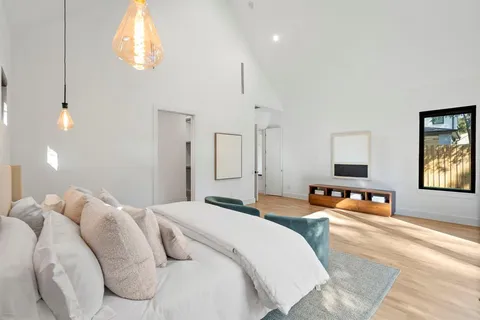 $1,599,000 | 6008 Kenwood Avenue, Dallas, TX 75206