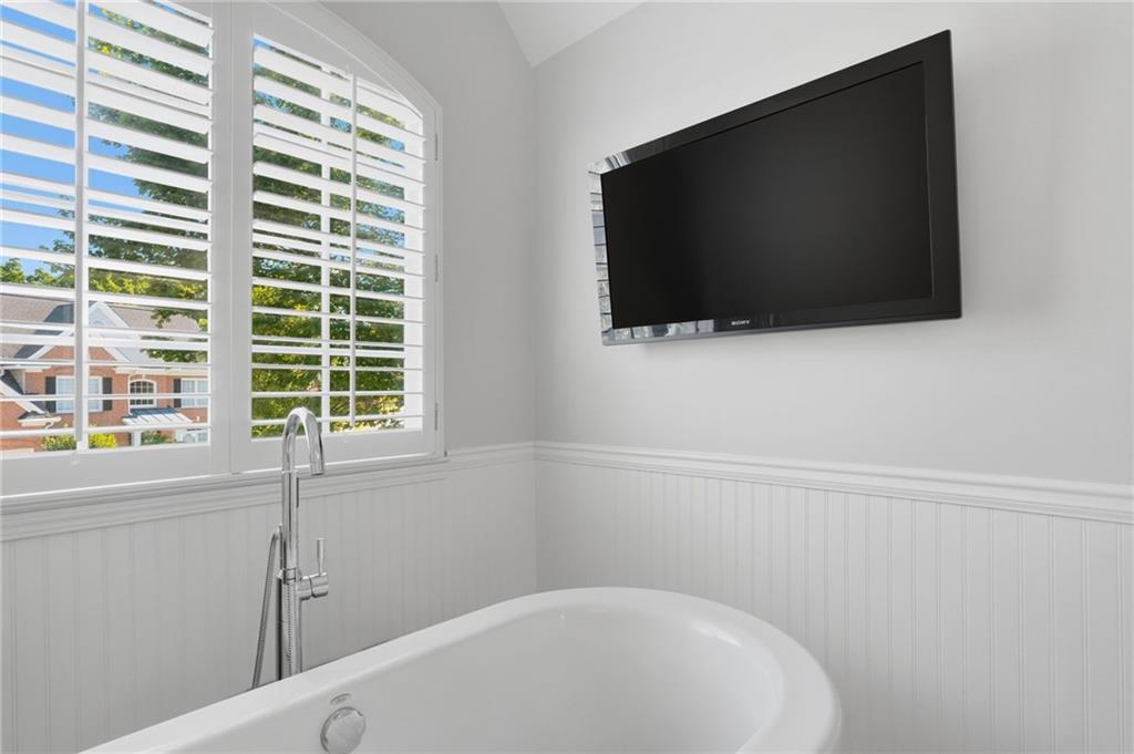 1737 Kinsmon Cove Marietta, GA 30062 - Photo 45 of 64