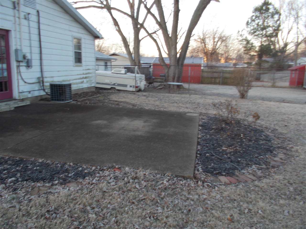 517 Hanover Road Evansville, IN 47710 - Photo 3 of 24 Gallery Image 3