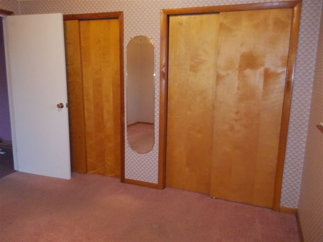 517 Hanover Road Evansville, IN 47710 - Photo 8 of 24 Gallery Image 8