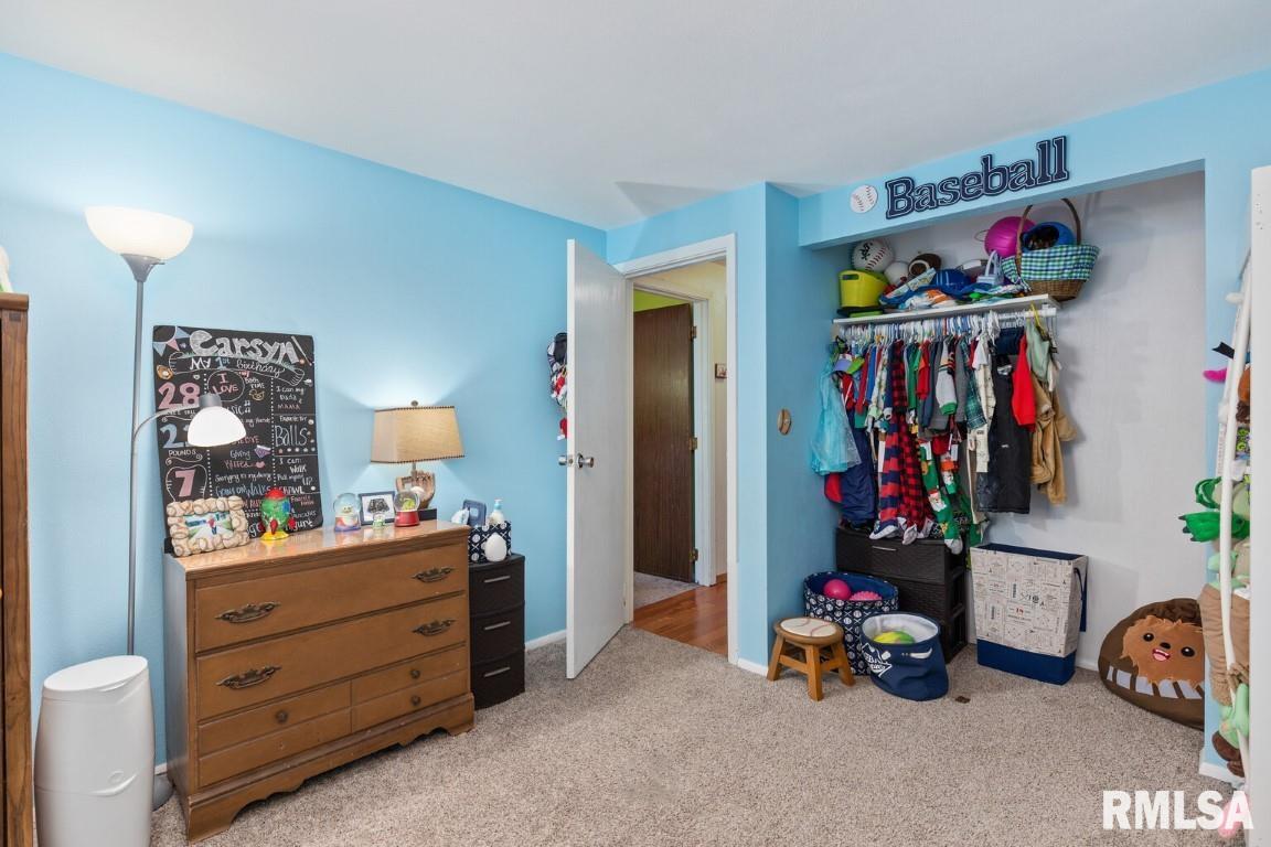 604 Cardinal Drive Washington, IL 61571 - Photo 18 of 27 Gallery Image 18