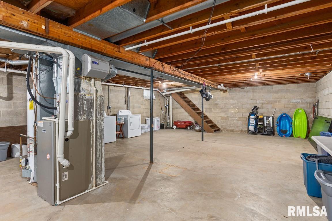 604 Cardinal Drive Washington, IL 61571 - Photo 22 of 27 Gallery Image 22