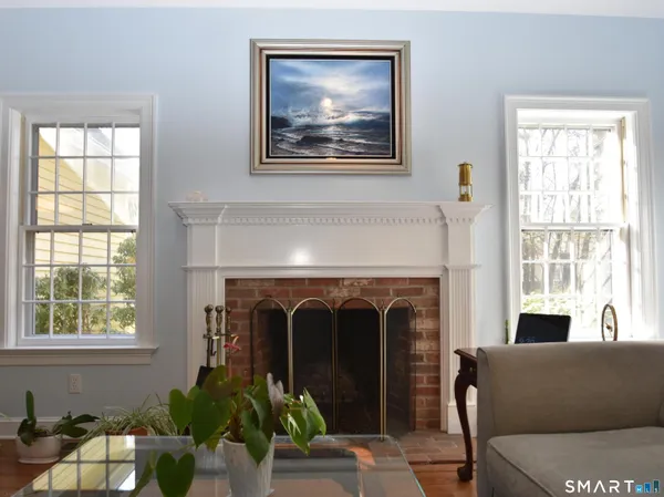 $689,000 | 253 Hurlburt Street, Glastonbury, CT 06033