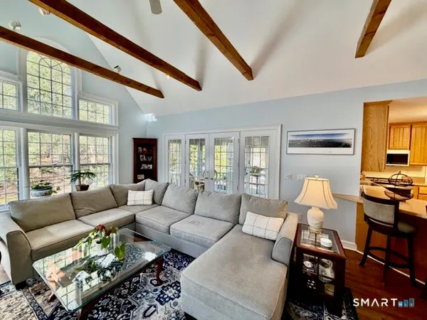 $689,000 | 253 Hurlburt Street, Glastonbury, CT 06033