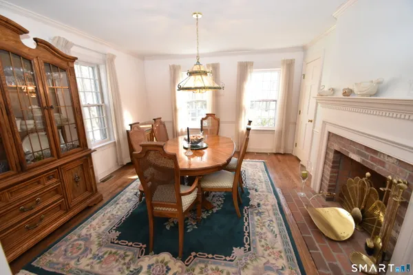 $689,000 | 253 Hurlburt Street, Glastonbury, CT 06033