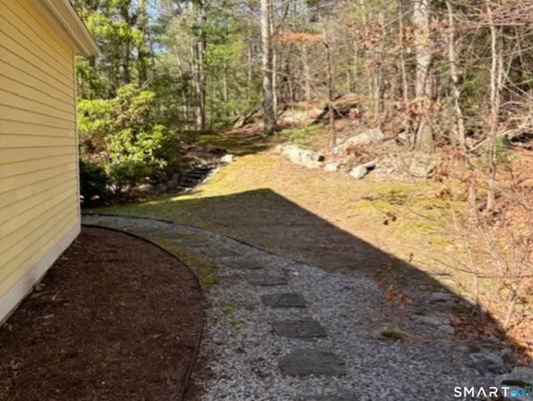 $689,000 | 253 Hurlburt Street, Glastonbury, CT 06033