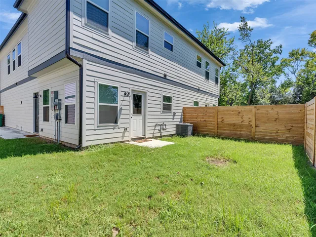 $2,000 | 4713 Talina Way, Unit B, Houston, TX 77041