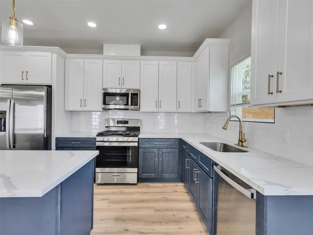 $2,000 | 4713 Talina Way, Unit B, Houston, TX 77041