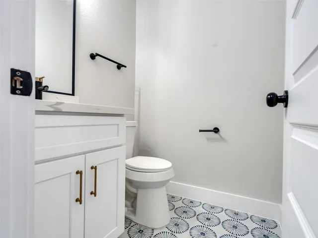 $2,000 | 4713 Talina Way, Unit B, Houston, TX 77041