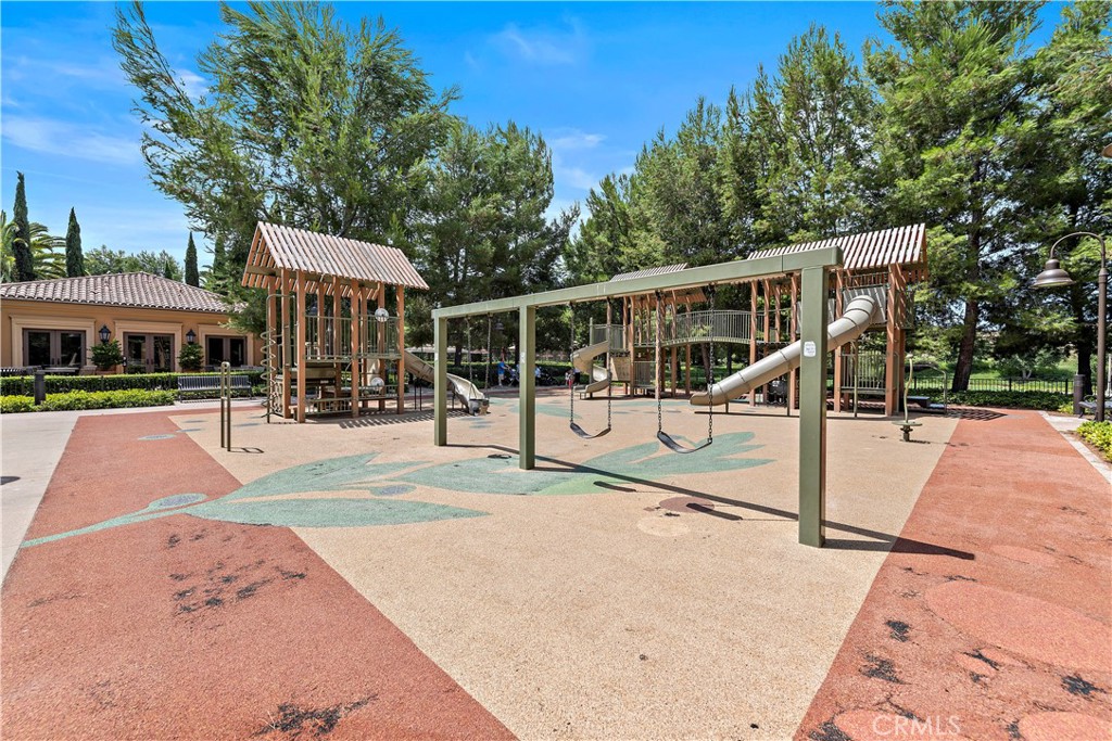 41 Lupari Irvine, CA 92618 - Photo 29 of 31