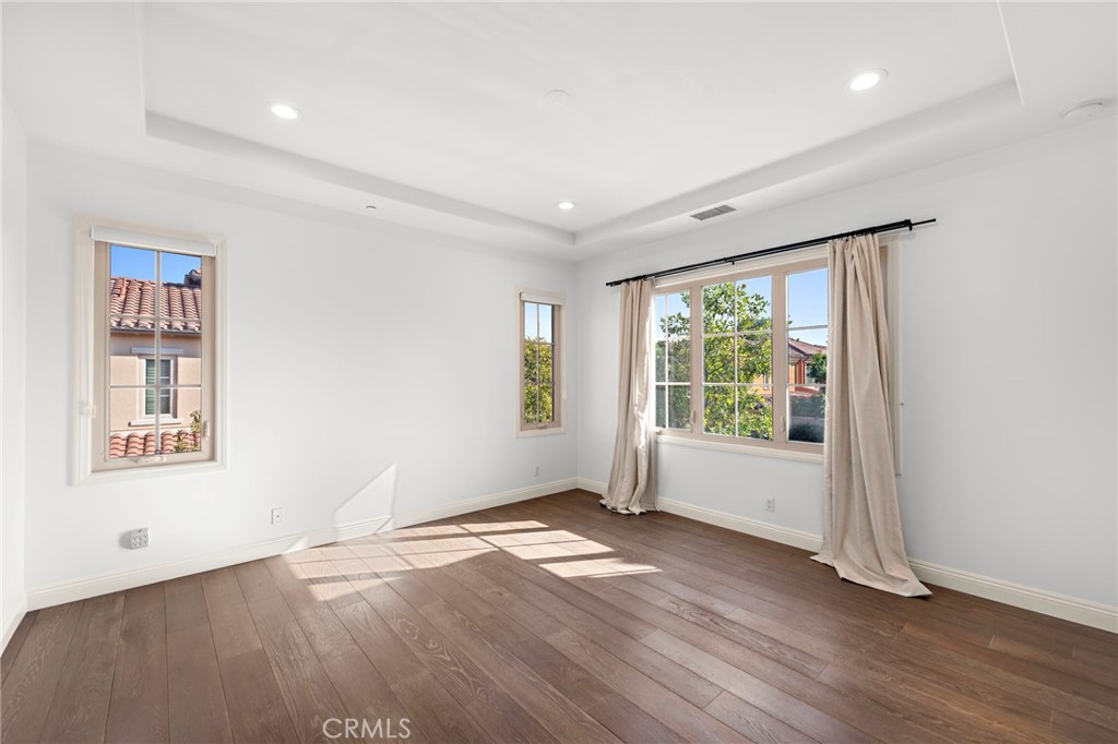 41 Lupari Irvine, CA 92618 - Photo 9 of 31