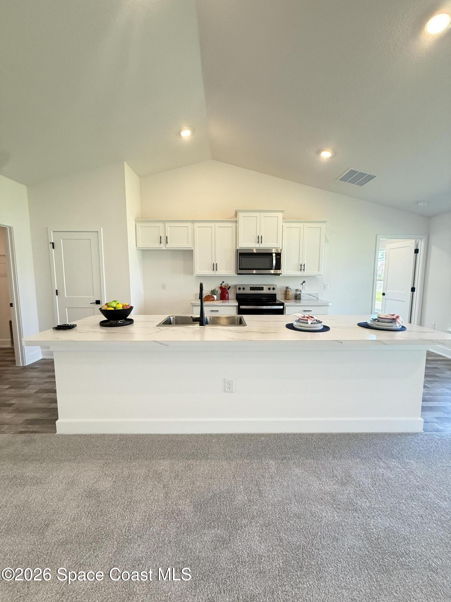 962 Seneca Avenue Sebastian, FL 32958 - Photo 4 of 15 IMG_4205